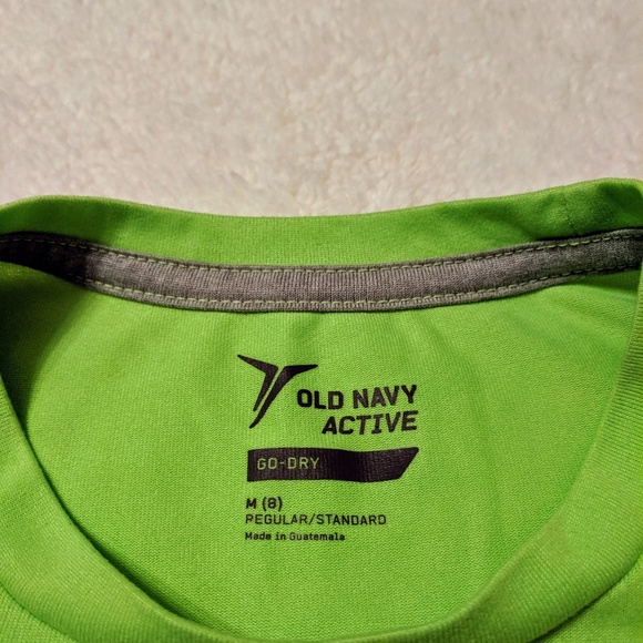 Boy's Old Navy Active Shirt - Picture 2 of 2